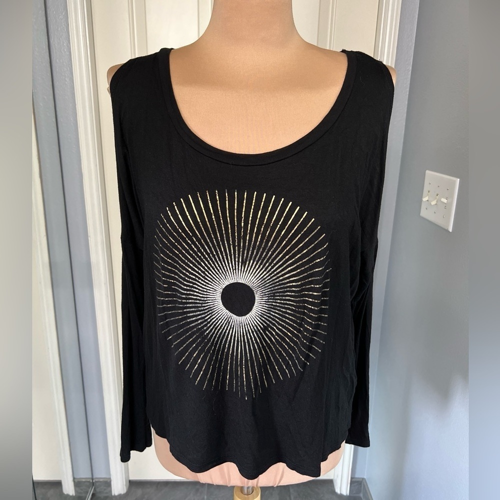Project Social T Women's Golden Sun Graphic Tee Shirt Size Small Black